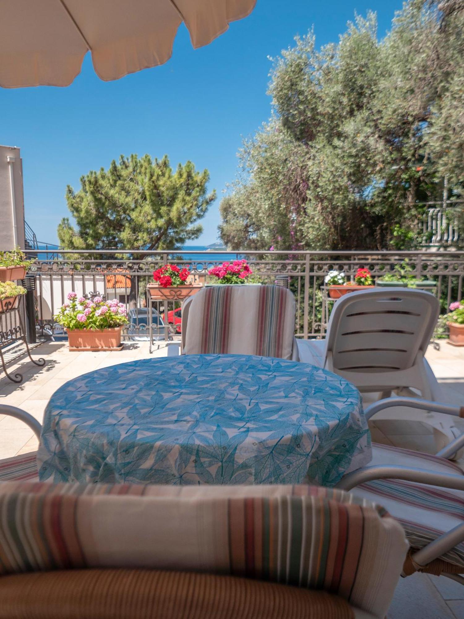 Apartments Marina Sveti Stefan Exterior foto