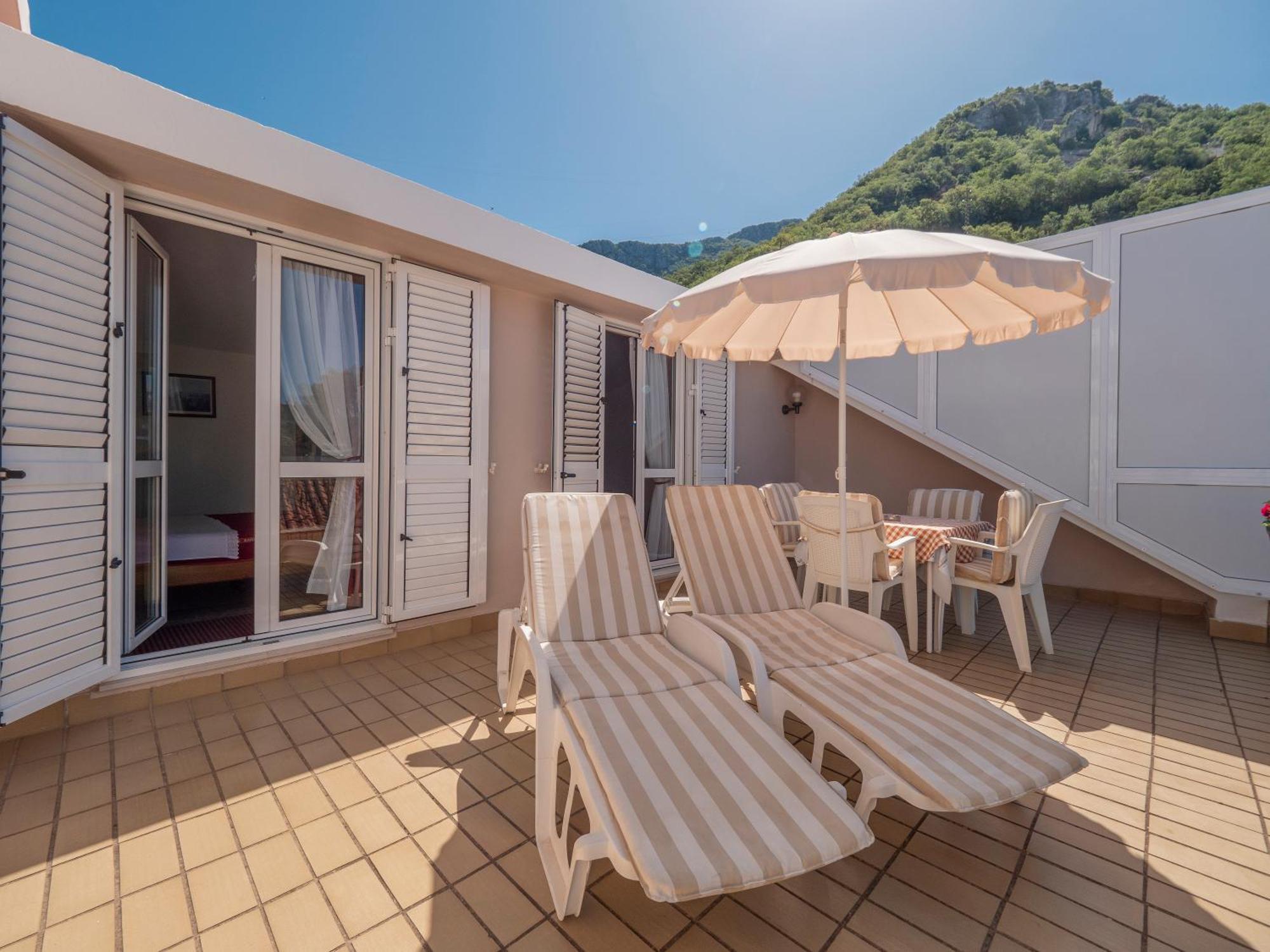 Apartments Marina Sveti Stefan Exterior foto