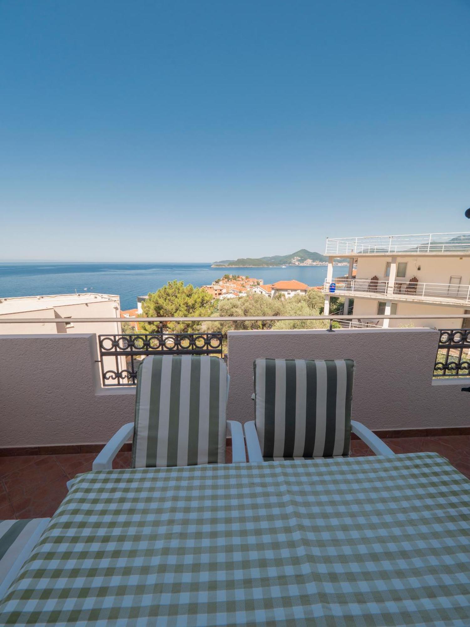 Apartments Marina Sveti Stefan Exterior foto